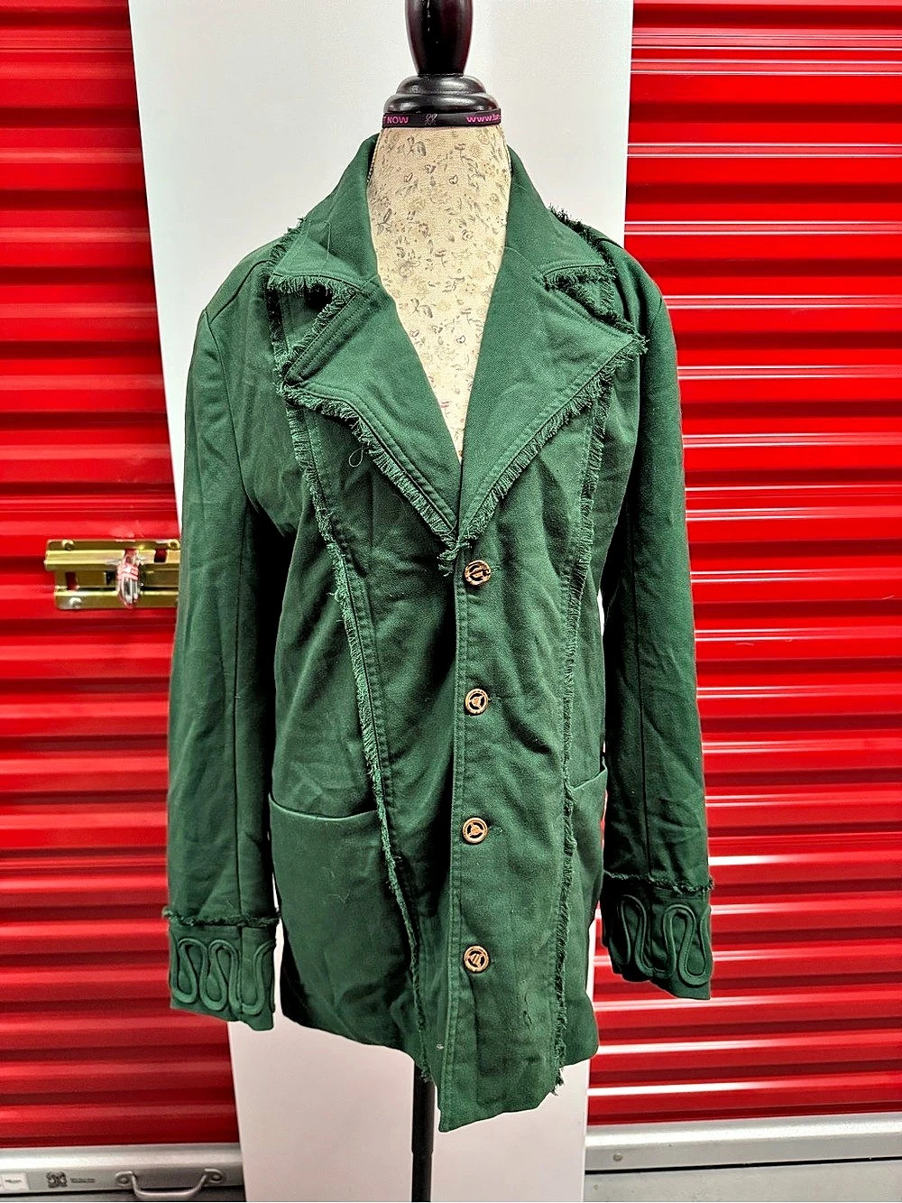 Disney Alice Through the Looking Glass Exclusive Hot Topic Collection Green jack